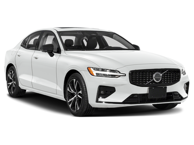2023 Volvo S60 Plus Black Edition