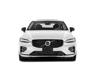 2024 Volvo S60 Core Dark Theme