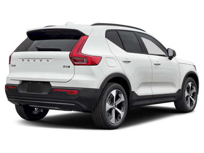 2026 Volvo XC40 Core
