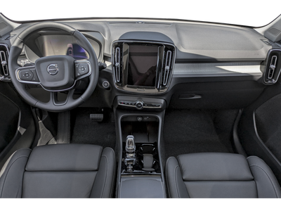 2026 Volvo XC40 Plus
