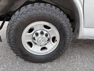 2020 Chevrolet Express Passenger LS