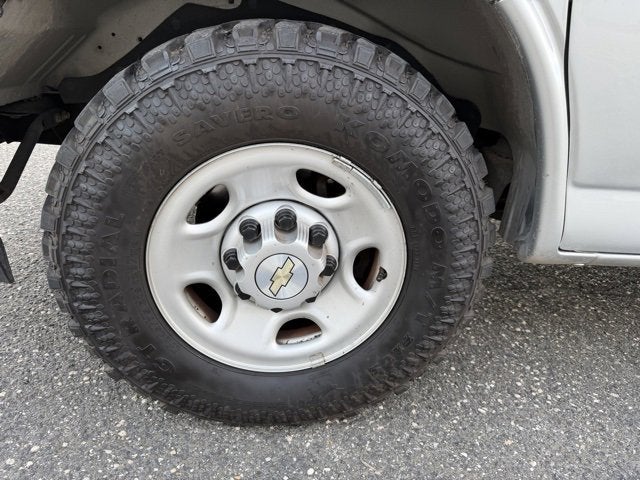 2020 Chevrolet Express Passenger LS