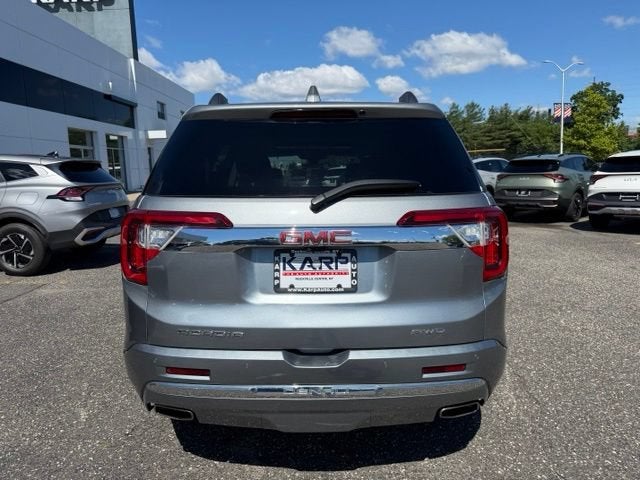 2023 GMC Acadia Denali