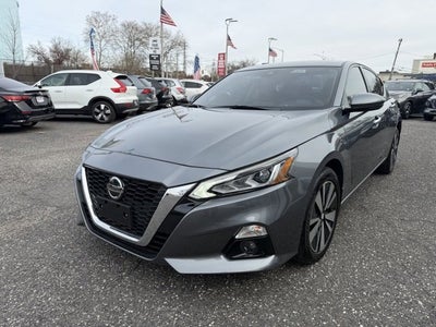 2020 Nissan Altima 2.5 SV
