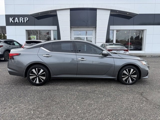 2020 Nissan Altima 2.5 SV