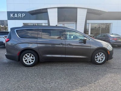 2020 Chrysler Voyager LXI
