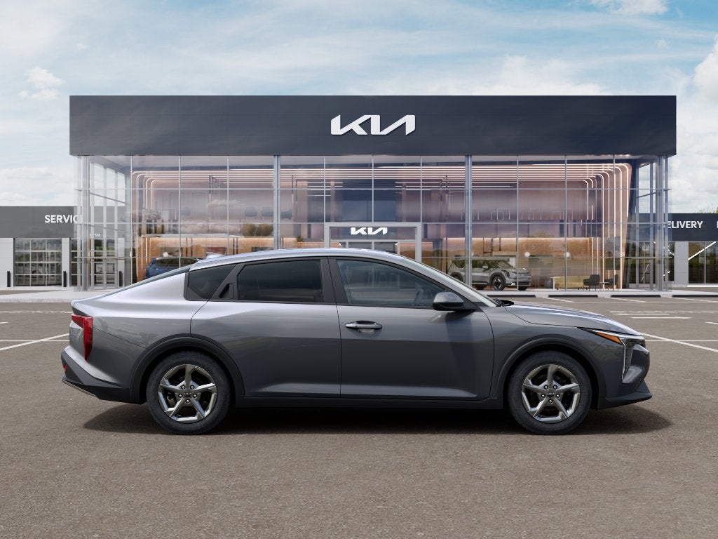 2026 Kia K4 LX
