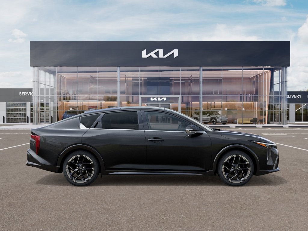 2025 Kia K4 GT-Line
