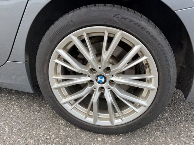 2023 BMW 3 Series 330i xDrive