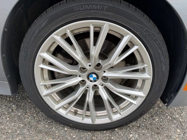 2023 BMW 3 Series 330i xDrive