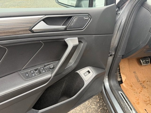 2022 Volkswagen Tiguan SEL R-Line