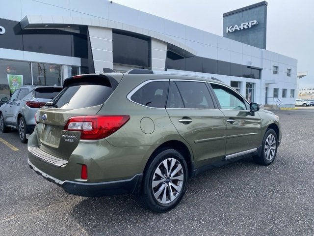 2017 Subaru Outback Touring