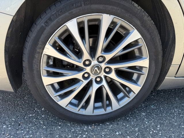 2019 Lexus ES ES 350