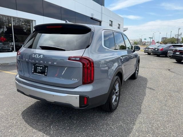 2024 Kia Telluride LX