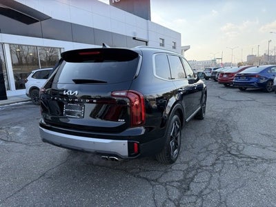 2023 Kia Telluride S