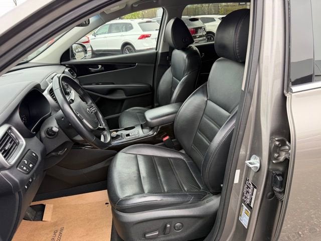 2019 Kia Sorento EX V6