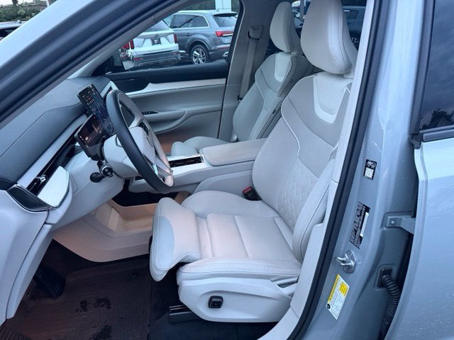 2025 Volvo EX90 Ultra