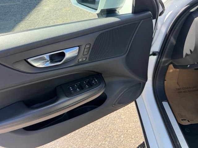 2021 Volvo S60 Momentum