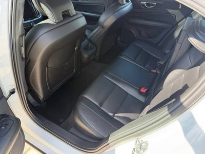 2021 Volvo S60 Momentum