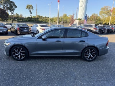 2020 Volvo S60 Momentum