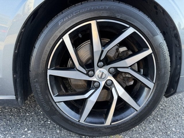 2020 Volvo S60 Momentum