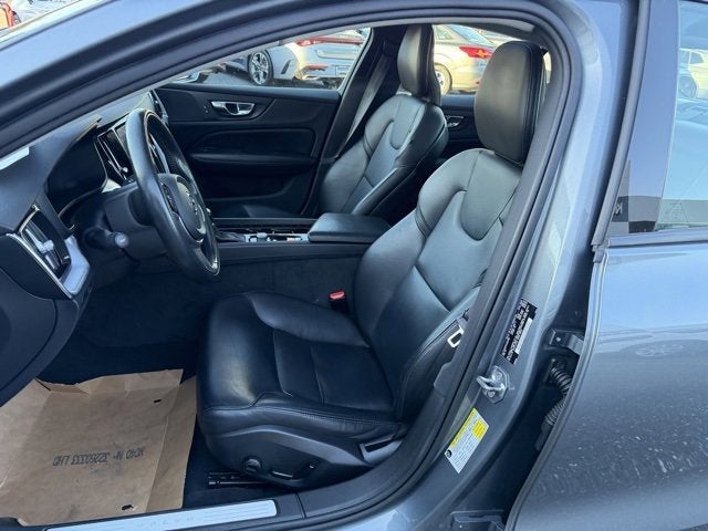 2020 Volvo S60 Momentum