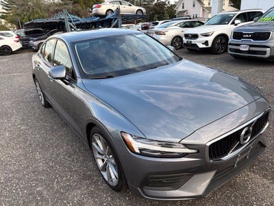 2020 Volvo S60 Momentum