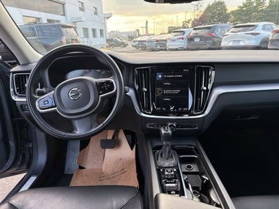 2020 Volvo S60 Momentum