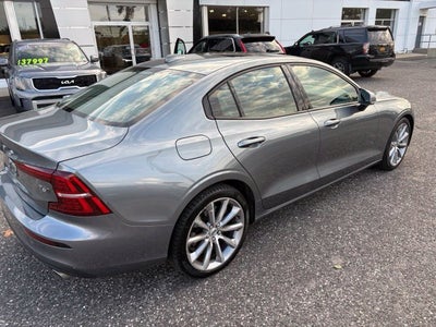 2020 Volvo S60 Momentum