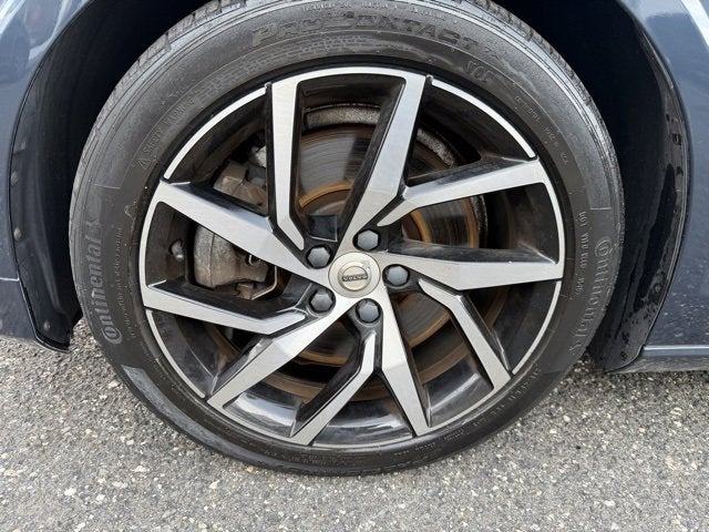 2020 Volvo S60 Momentum