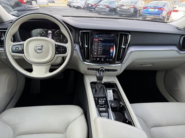 2020 Volvo S60 Momentum