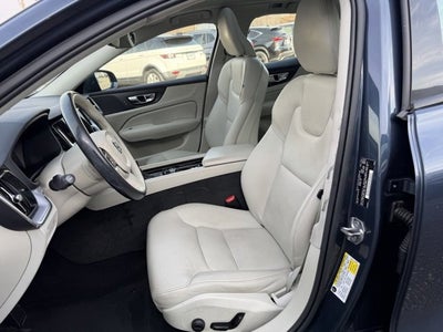 2020 Volvo S60 Momentum