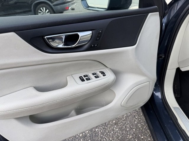 2020 Volvo S60 Momentum