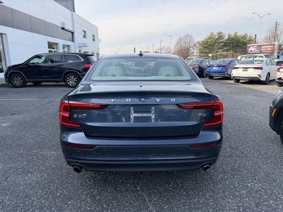 2020 Volvo S60 Momentum