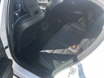 2019 Volvo S60 Momentum