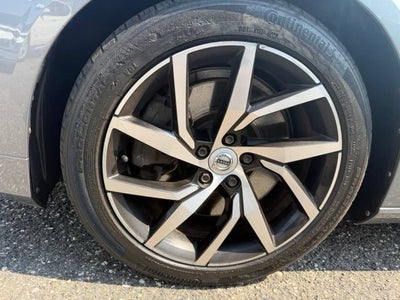 2020 Volvo S60 Momentum