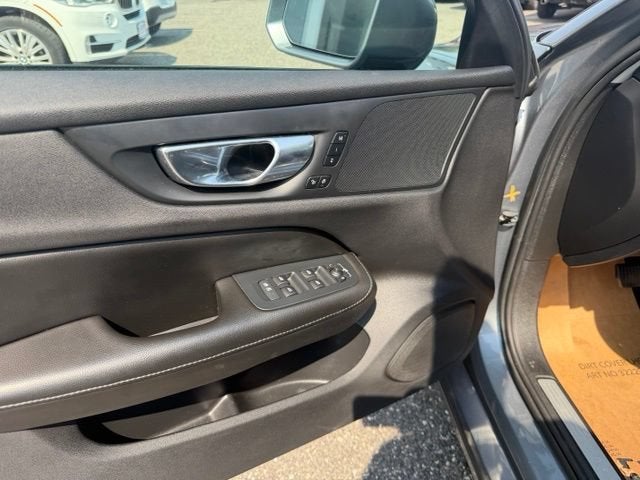 2020 Volvo S60 Momentum