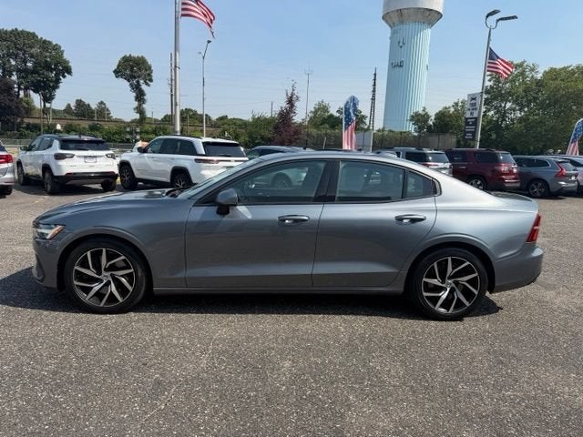 2020 Volvo S60 Momentum