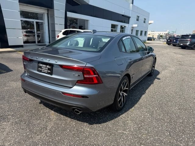2020 Volvo S60 Momentum