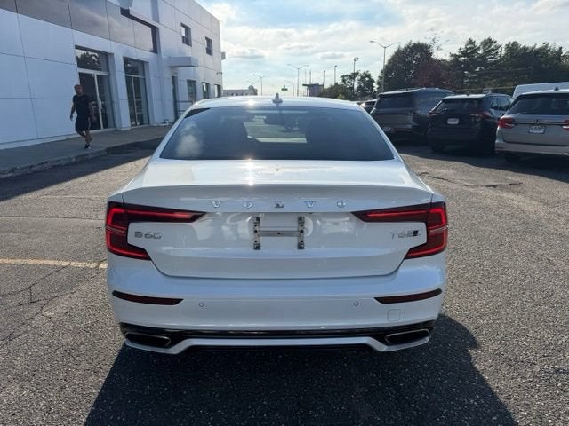 2019 Volvo S60 R-Design