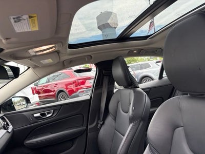 2024 Volvo S60 Core Dark Theme