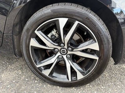 2024 Volvo S60 Core Dark Theme