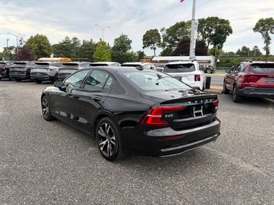 2024 Volvo S60 Core Dark Theme
