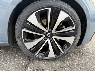 2022 Volvo S60 Momentum
