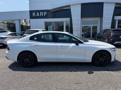 2023 Volvo S60 Plus Black Edition