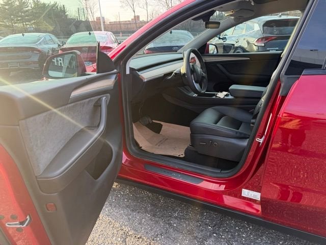 2024 Tesla Model Y Long Range