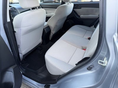 2014 Subaru Forester 2.5i