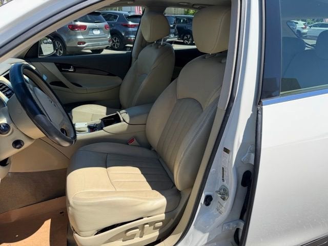 2015 INFINITI QX50 Journey