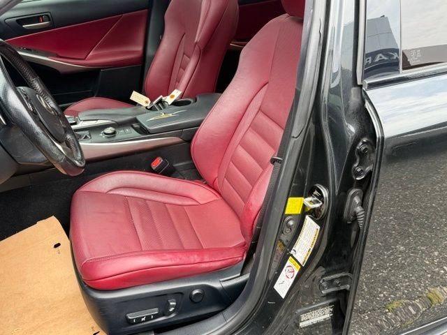 2017 Lexus IS 300