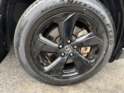 2024 Toyota RAV4 Prime SE